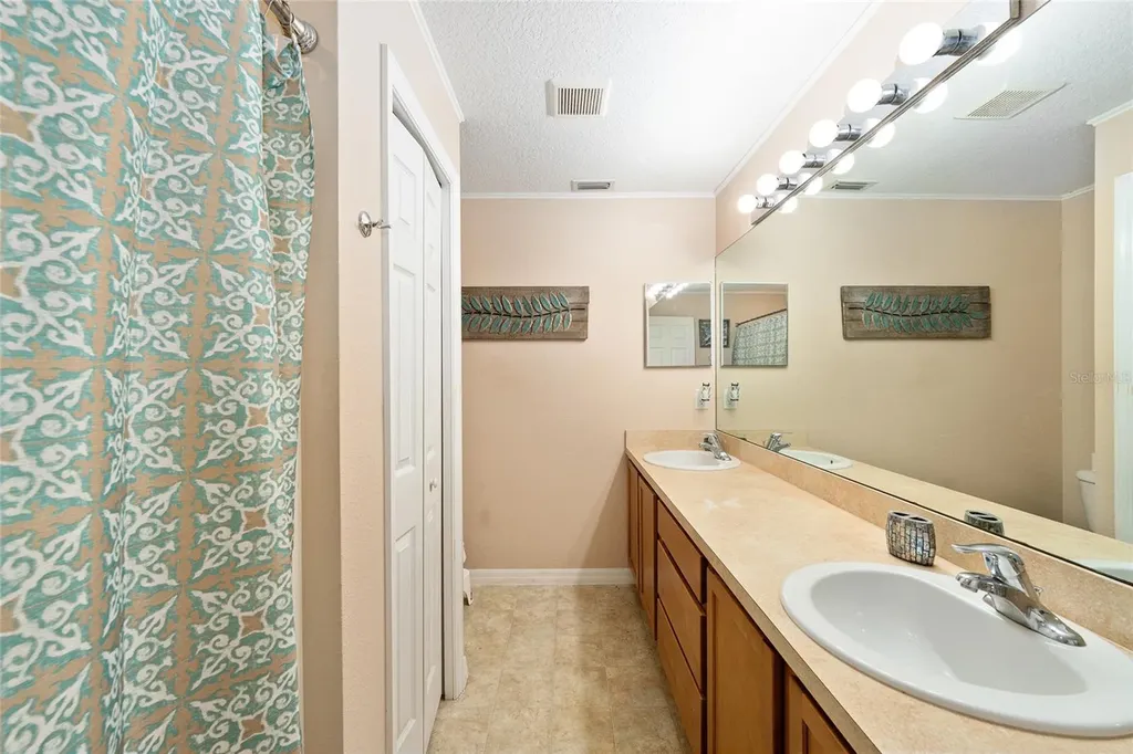 808 Chelsea Avenue Fruitland Park FL 34731