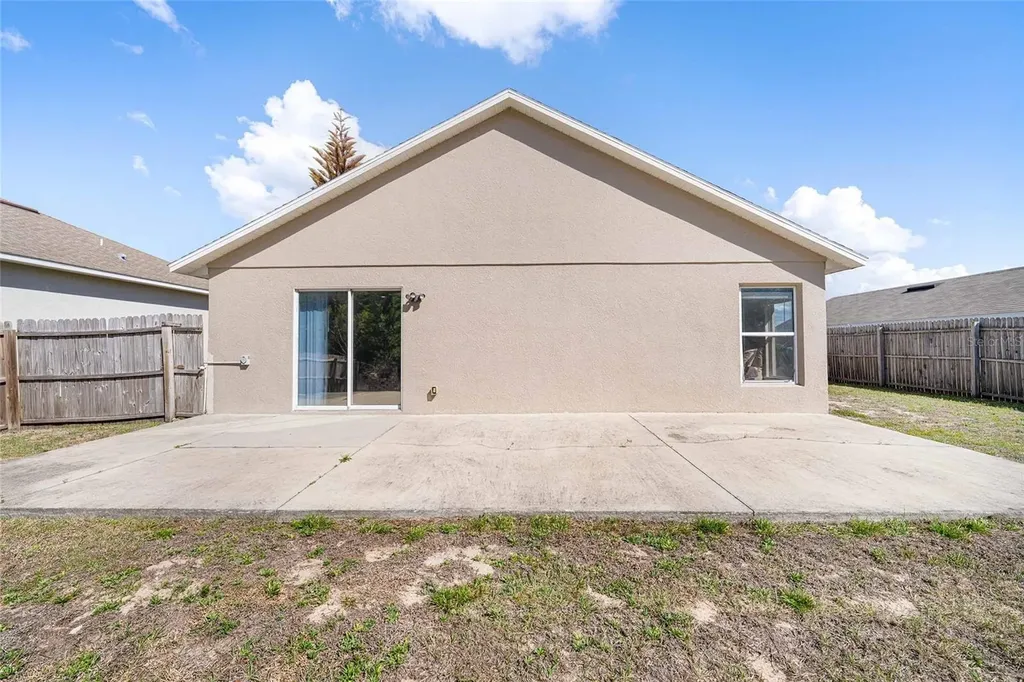 808 Chelsea Avenue Fruitland Park FL 34731