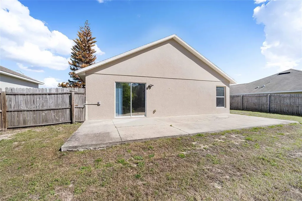 808 Chelsea Avenue Fruitland Park FL 34731