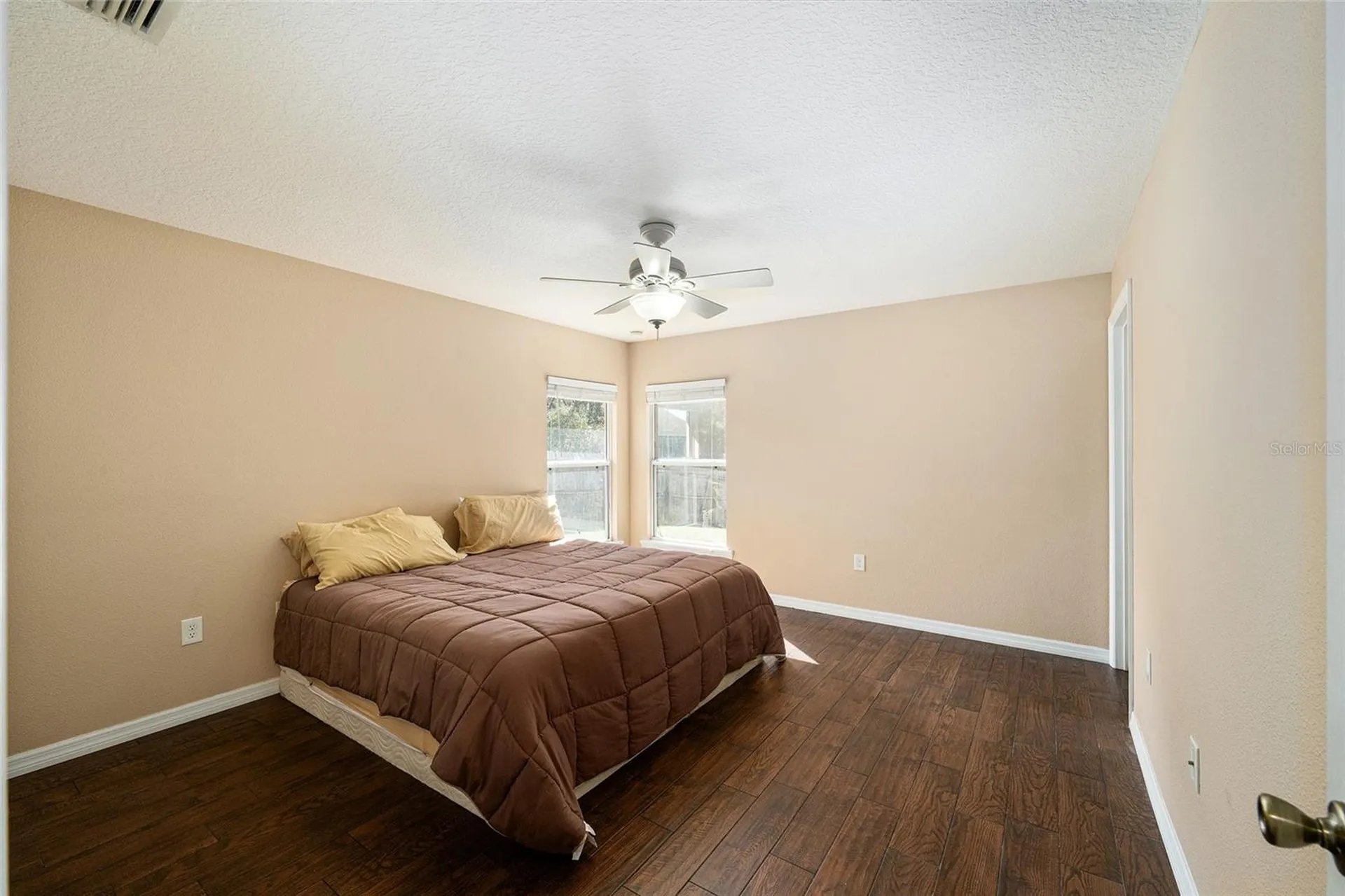 808 Chelsea Avenue Fruitland Park FL 34731