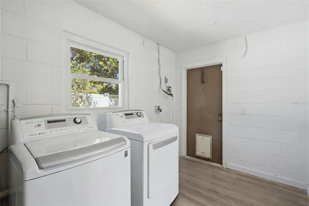 3857 Martin Street Orlando FL 32806