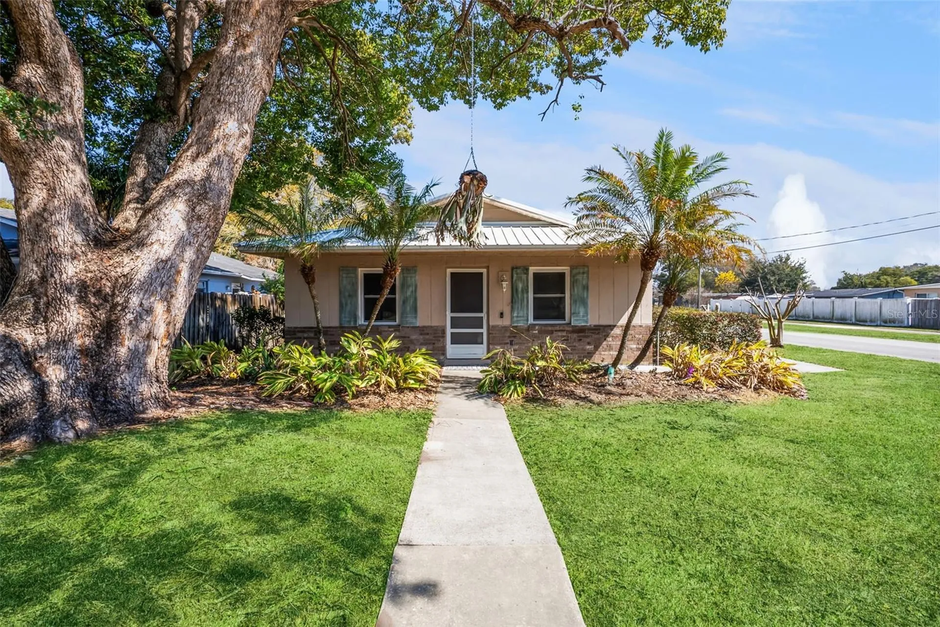 3857 Martin Street Orlando FL 32806
