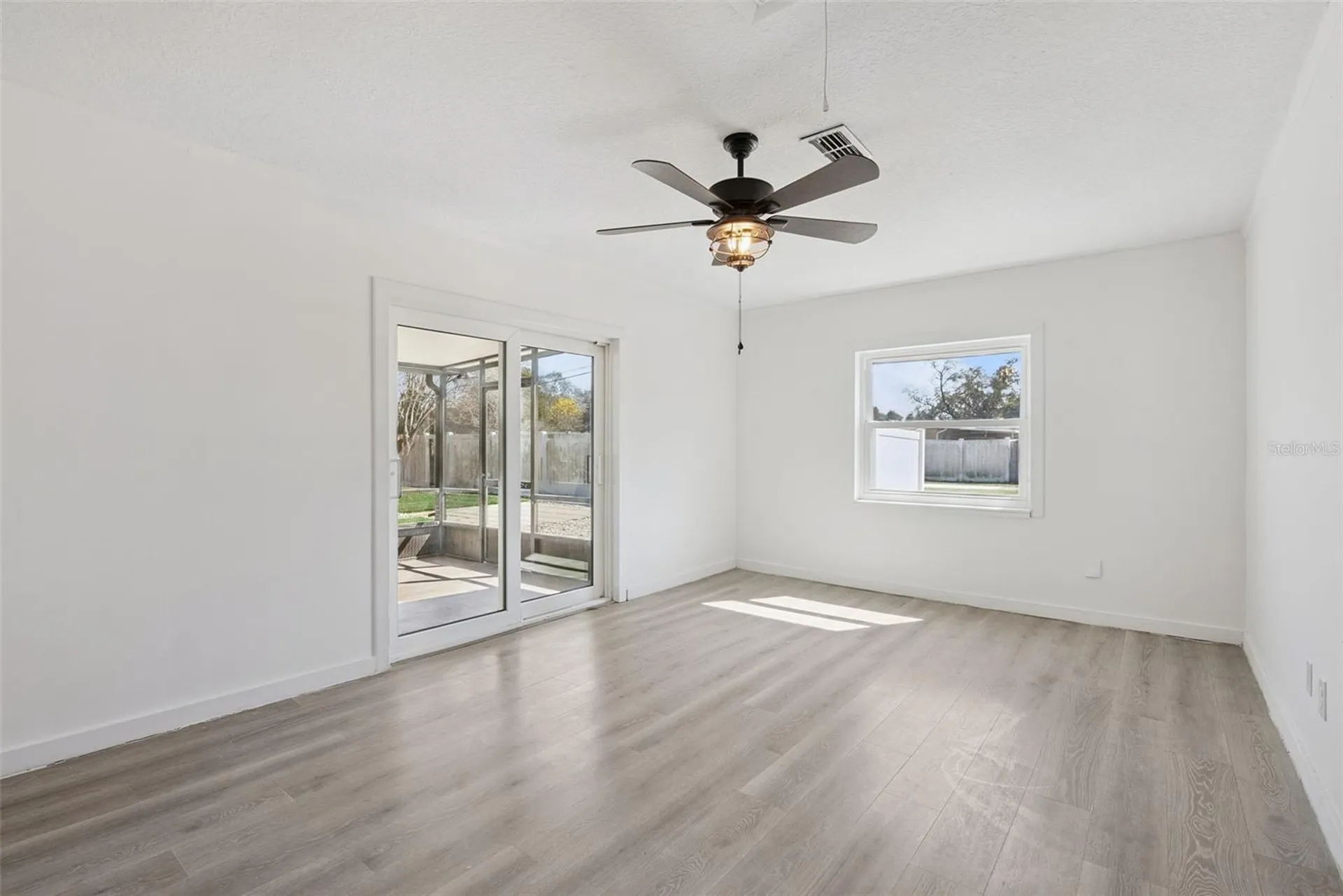3857 Martin Street Orlando FL 32806