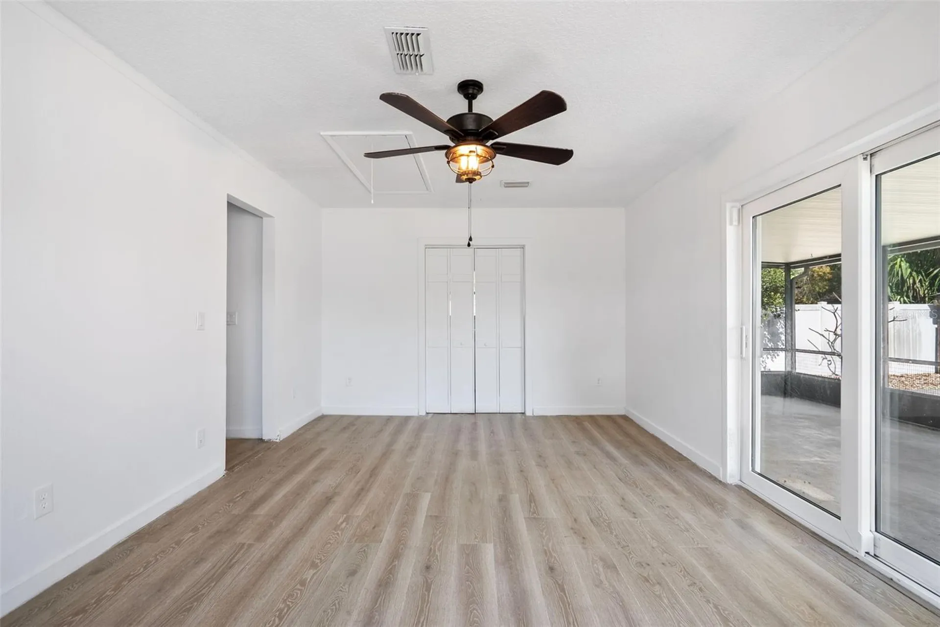 3857 Martin Street Orlando FL 32806