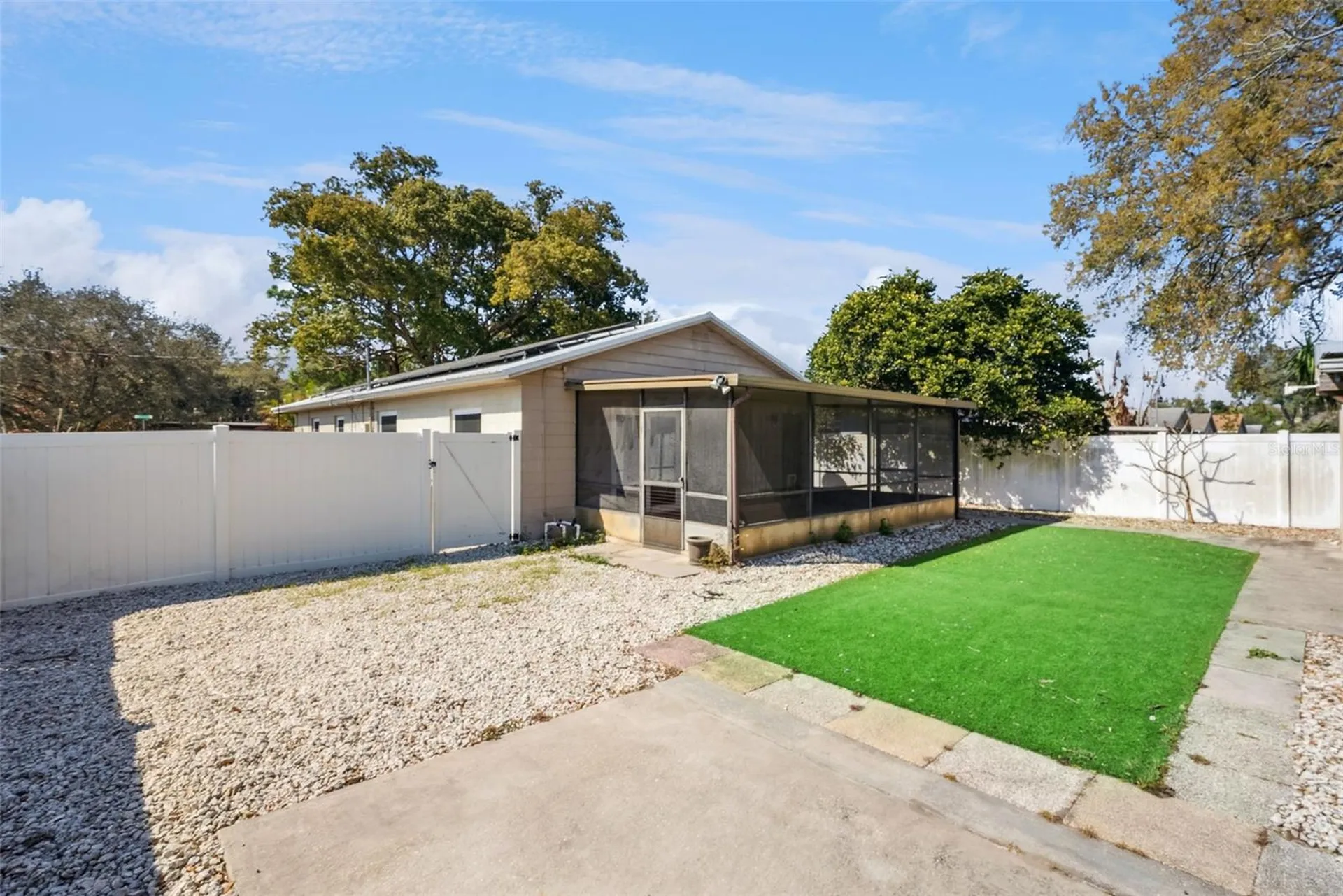 3857 Martin Street Orlando FL 32806