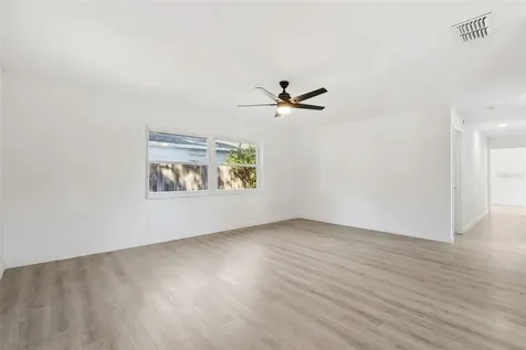 3857 Martin Street Orlando FL 32806