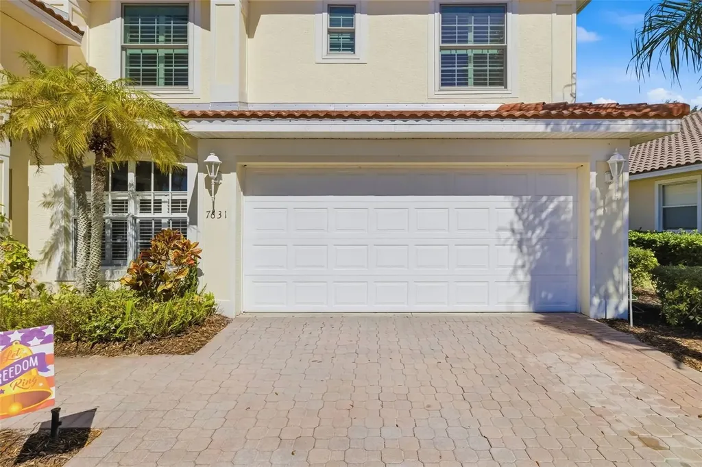 7631 Desert Inn Way Lakewood Ranch FL 34202