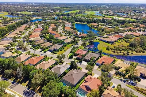 7631 Desert Inn Way Lakewood Ranch FL 34202