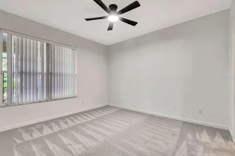 5035 Lakescene Place Sarasota FL 34243