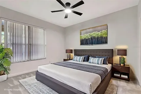 5035 Lakescene Place Sarasota FL 34243