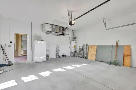 5035 Lakescene Place Sarasota FL 34243