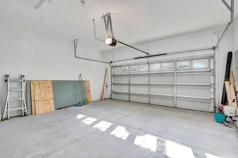 5035 Lakescene Place Sarasota FL 34243