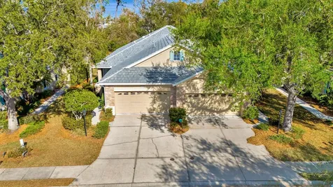 5035 Lakescene Place Sarasota FL 34243