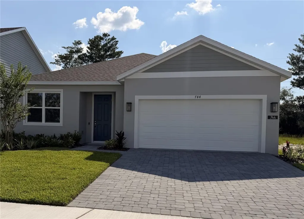 744 Farfields Street Deland FL 32724