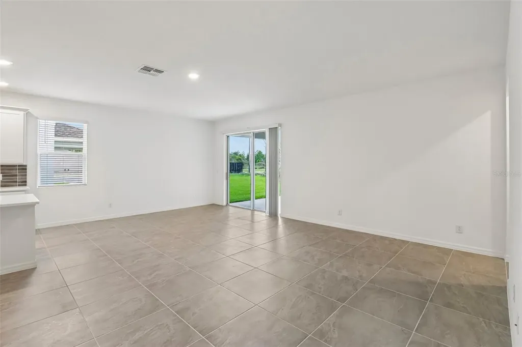 744 Farfields Street Deland FL 32724