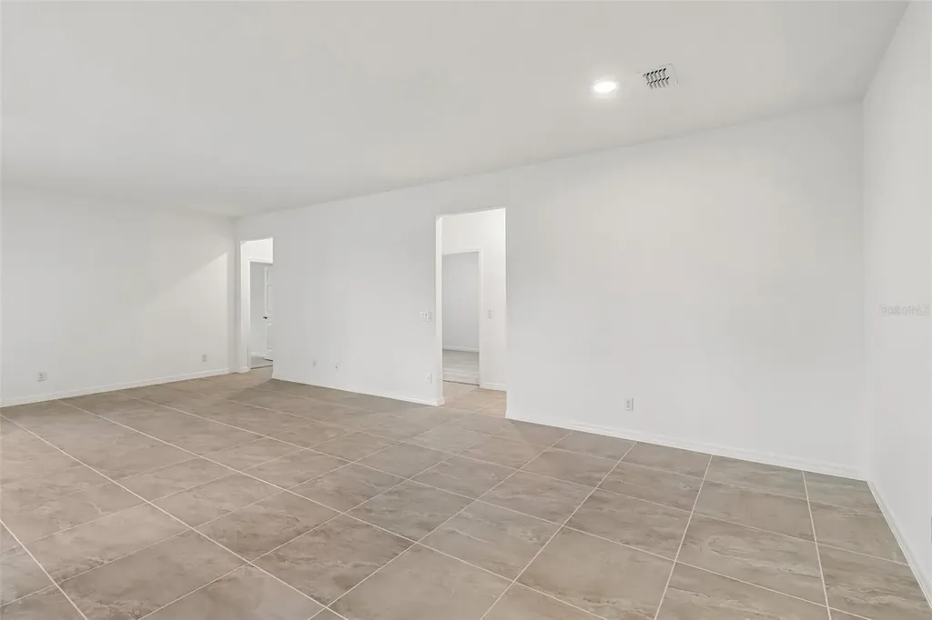744 Farfields Street Deland FL 32724