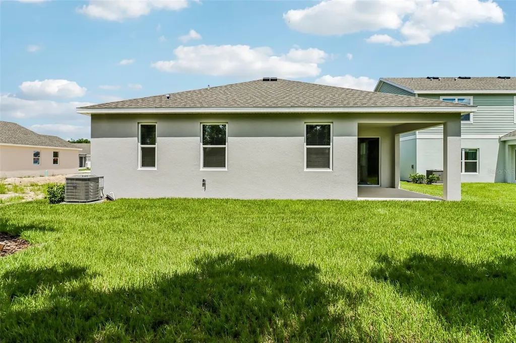 744 Farfields Street Deland FL 32724