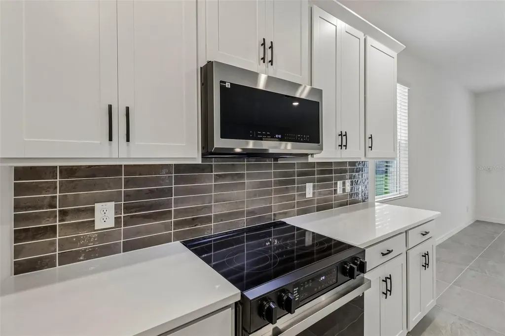 744 Farfields Street Deland FL 32724