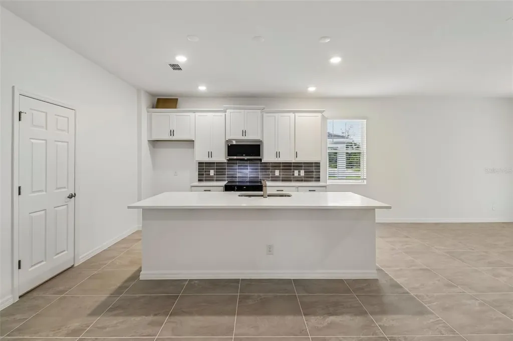 744 Farfields Street Deland FL 32724
