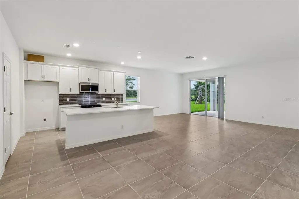 744 Farfields Street Deland FL 32724