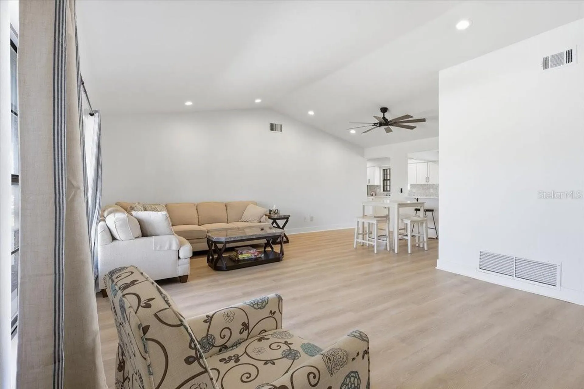 10 Flametree Court Palm Coast FL 32137
