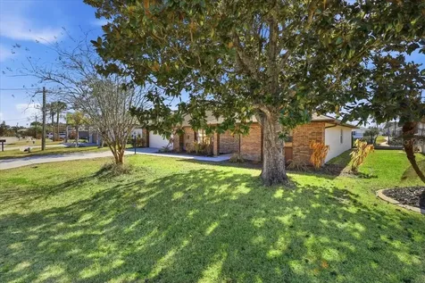 10 Flametree Court Palm Coast FL 32137