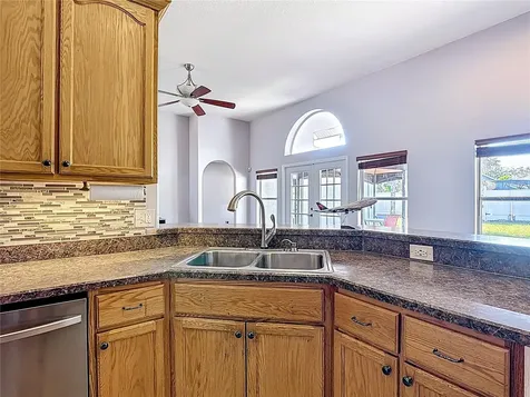 1024 Seneca Trail St Cloud FL 34772