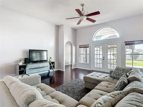 1024 Seneca Trail St Cloud FL 34772