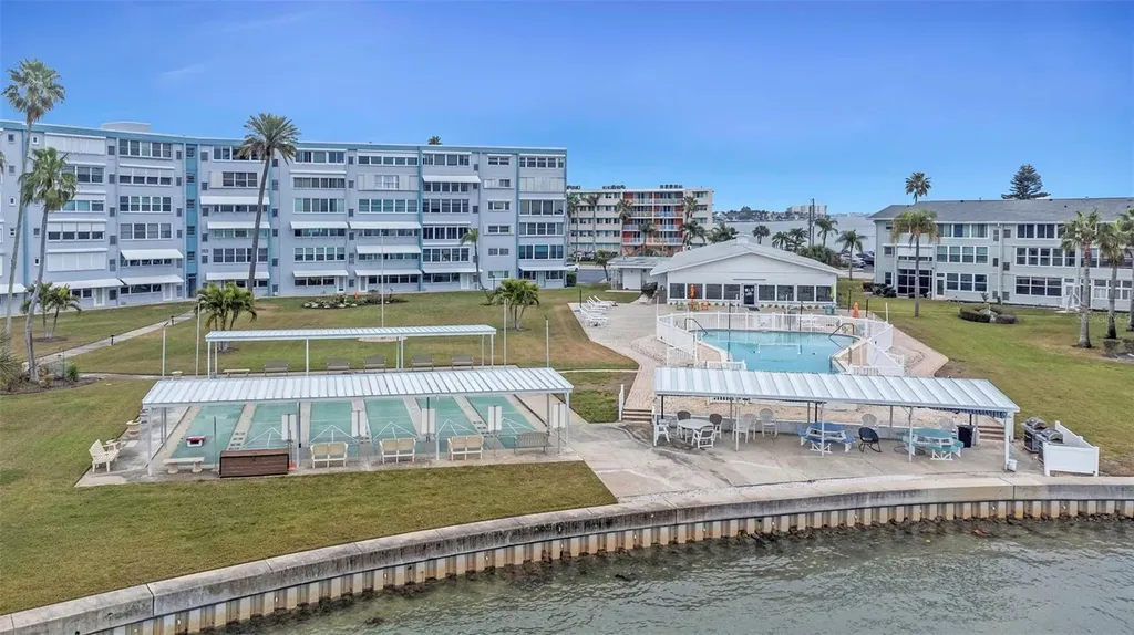 1893 Shore Drive S South Pasadena FL 33707