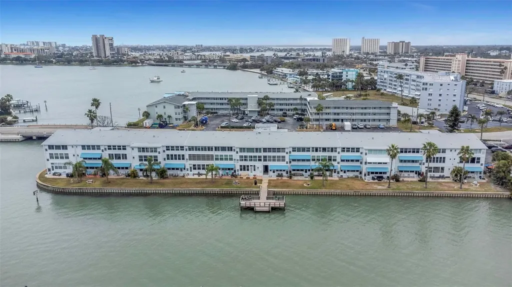 1893 Shore Drive S South Pasadena FL 33707