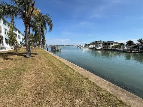 1893 Shore Drive S South Pasadena FL 33707