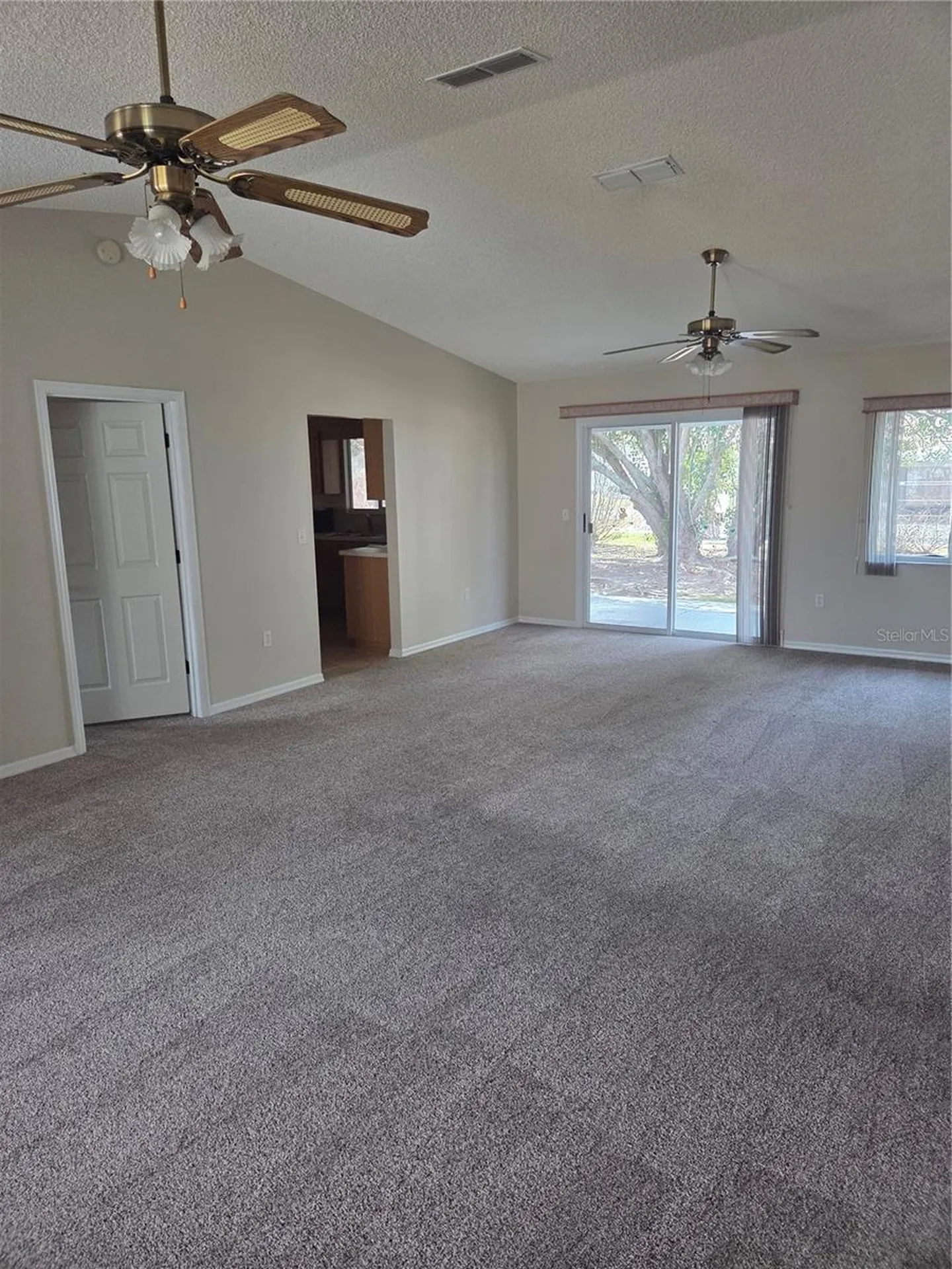 17582 SE 96th Court Summerfield FL 34491