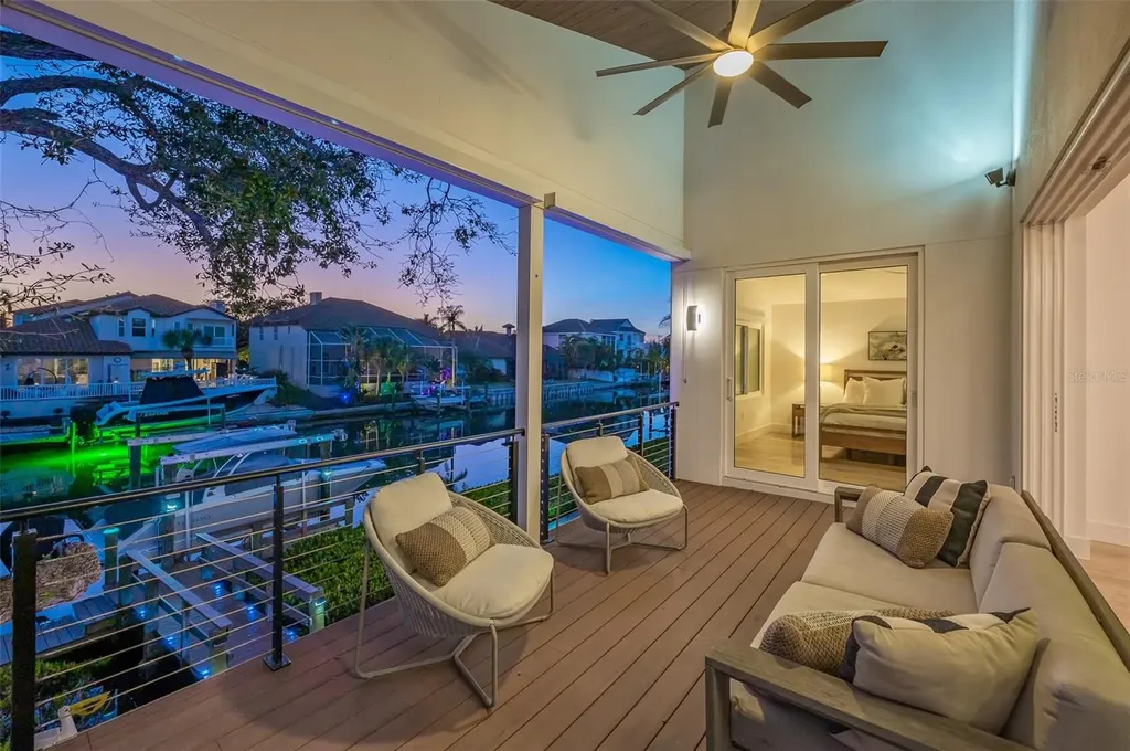 4938 Commonwealth Drive Sarasota FL 34242