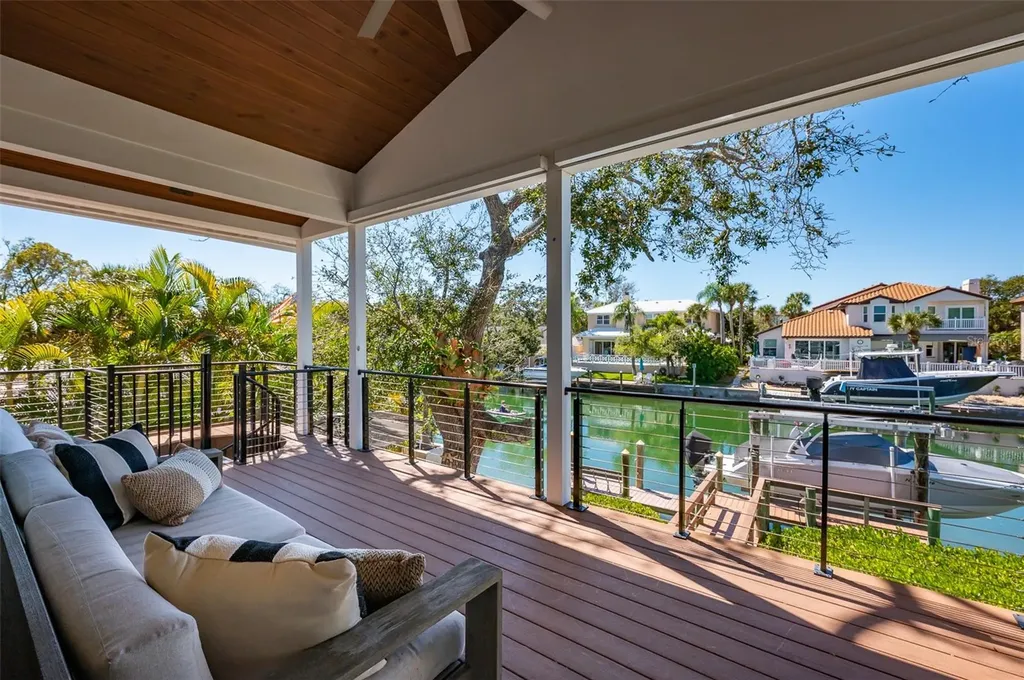 4938 Commonwealth Drive Sarasota FL 34242
