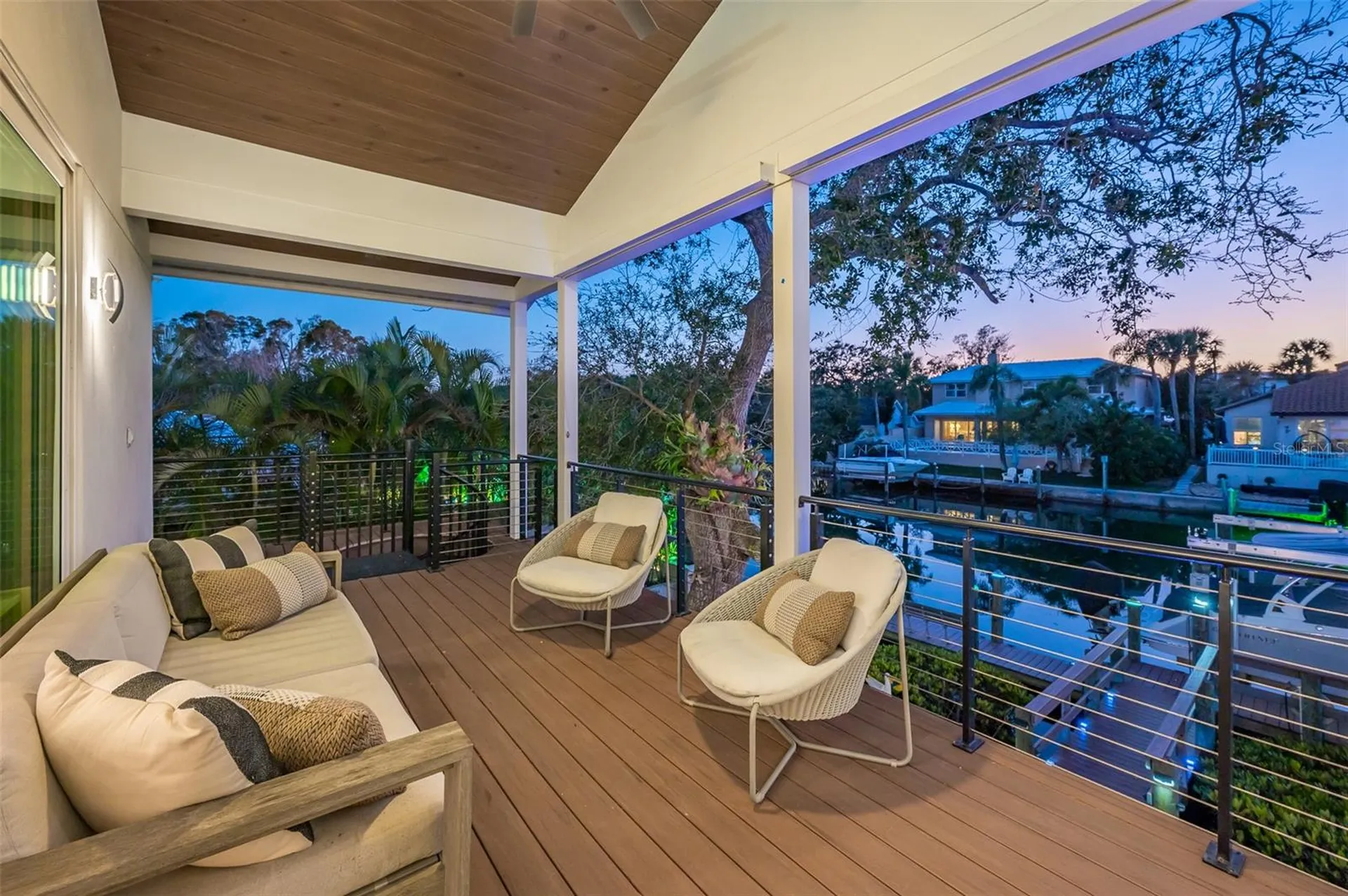 4938 Commonwealth Drive Sarasota FL 34242