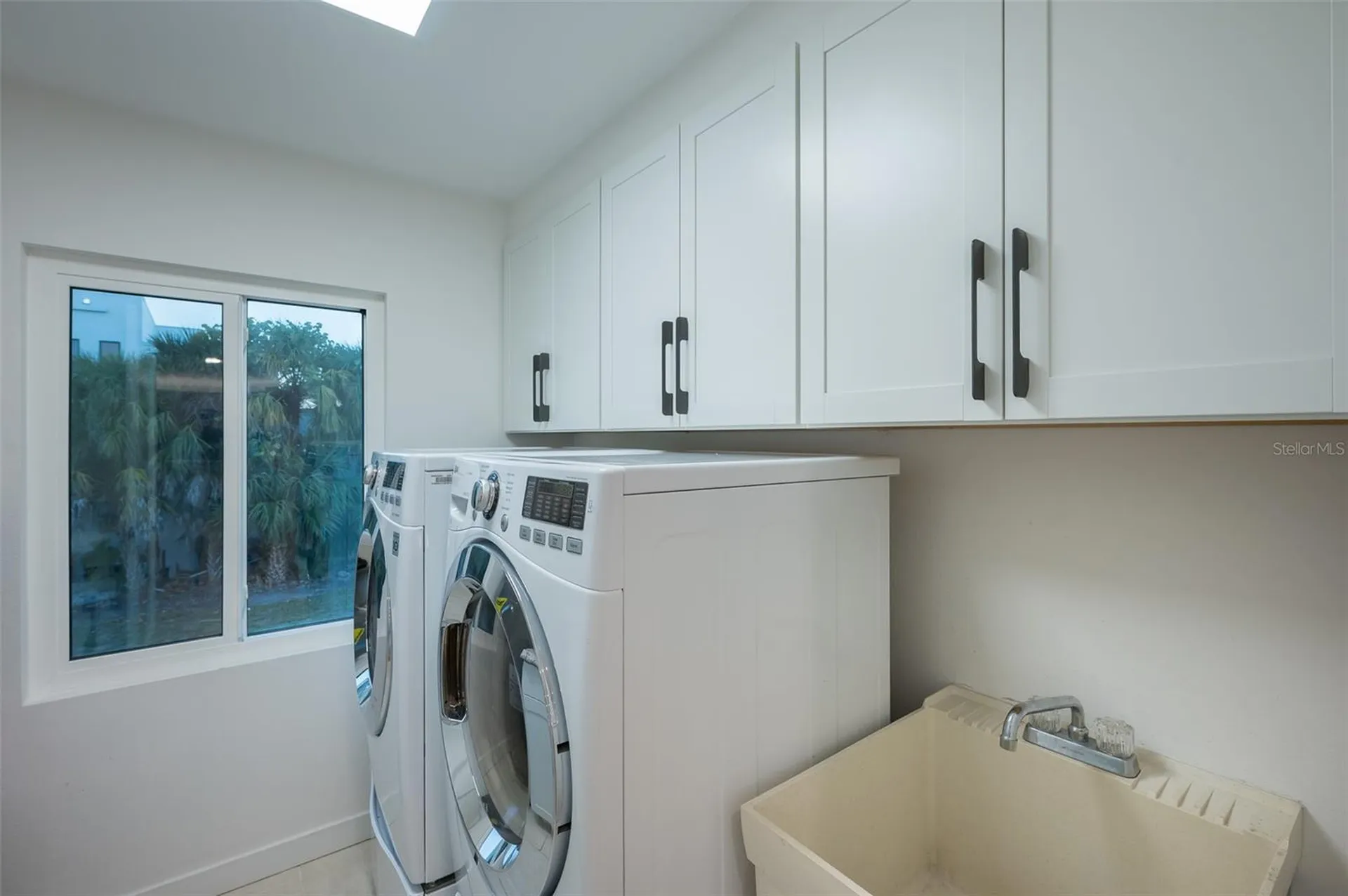 4938 Commonwealth Drive Sarasota FL 34242