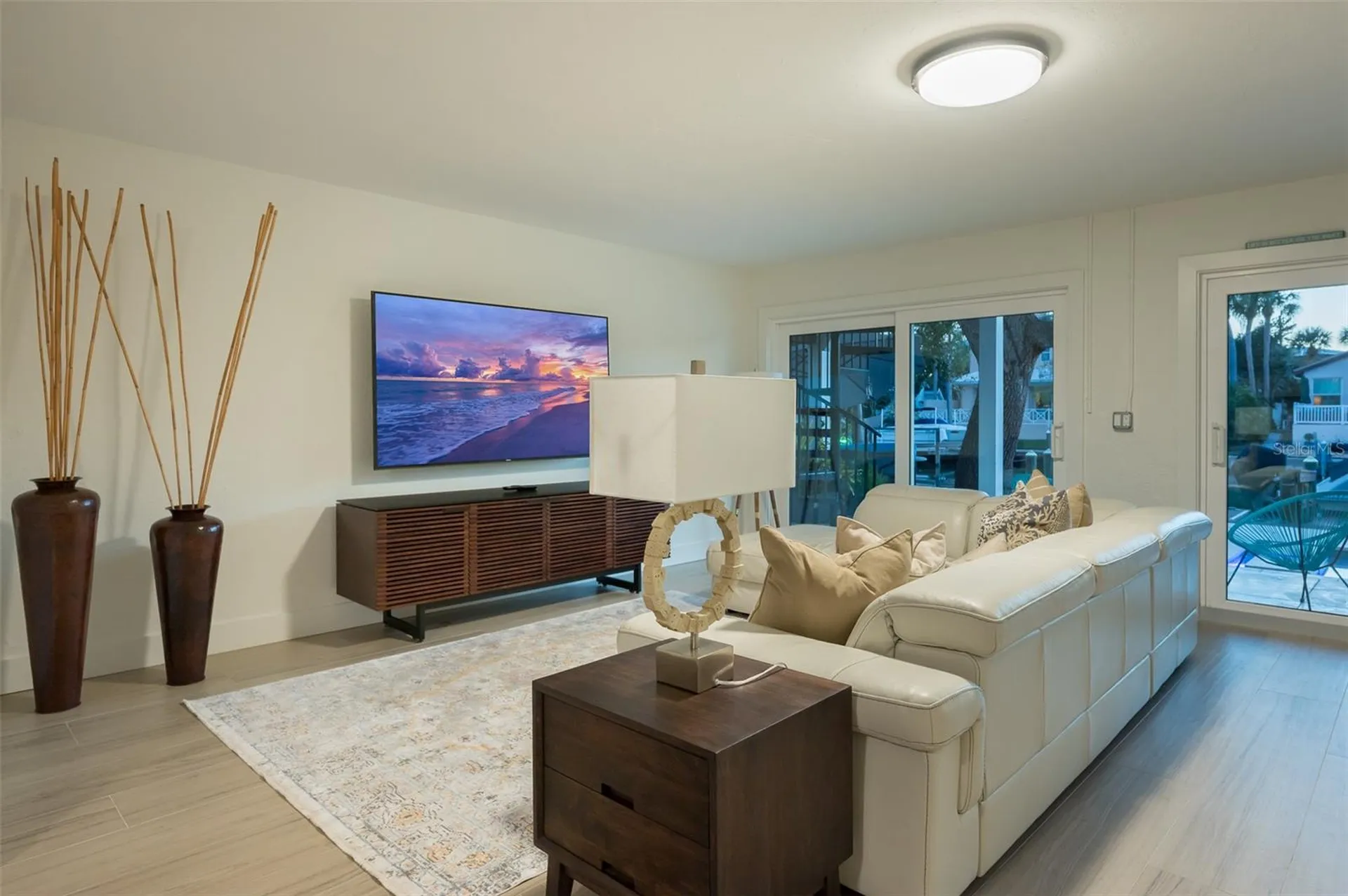 4938 Commonwealth Drive Sarasota FL 34242