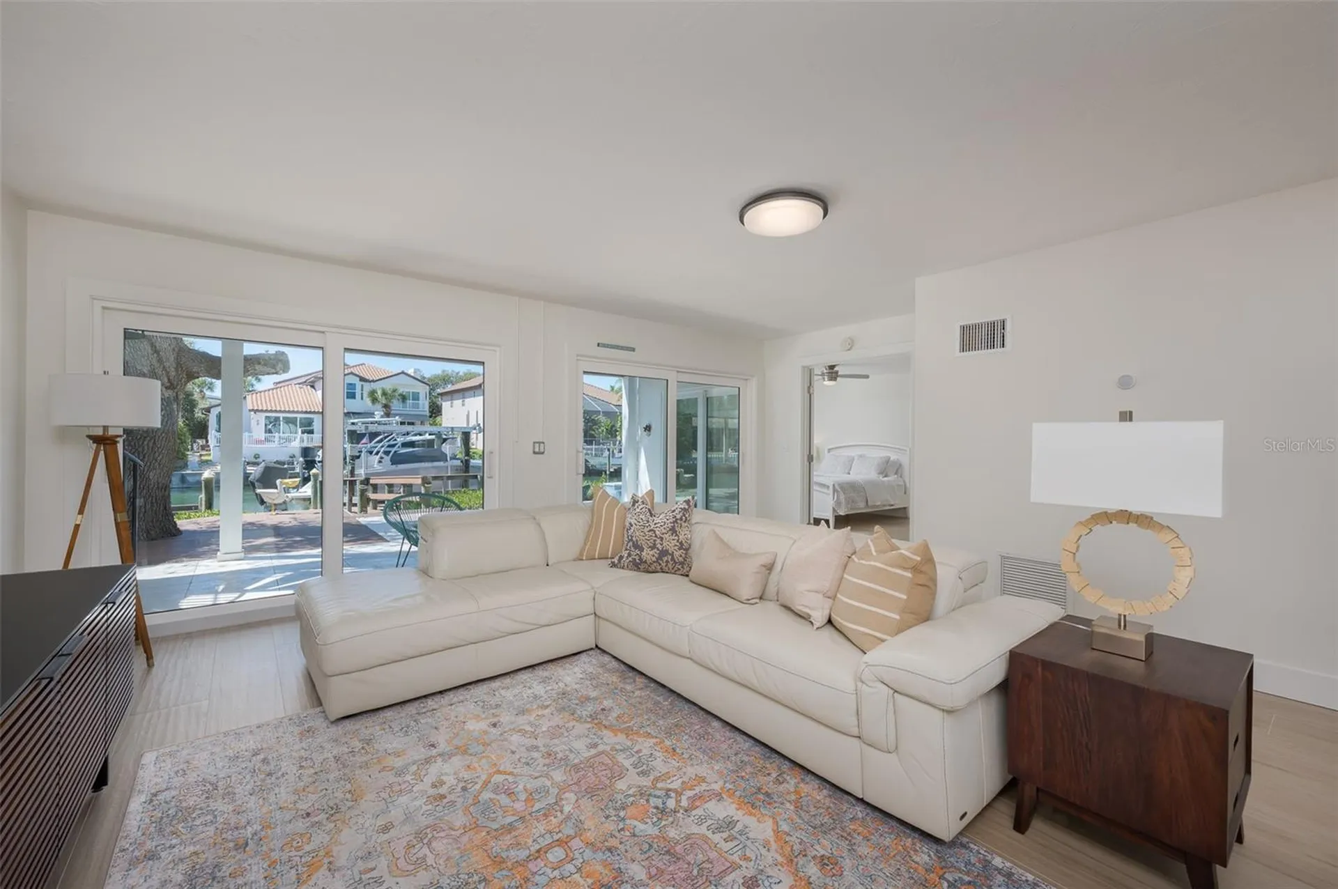 4938 Commonwealth Drive Sarasota FL 34242