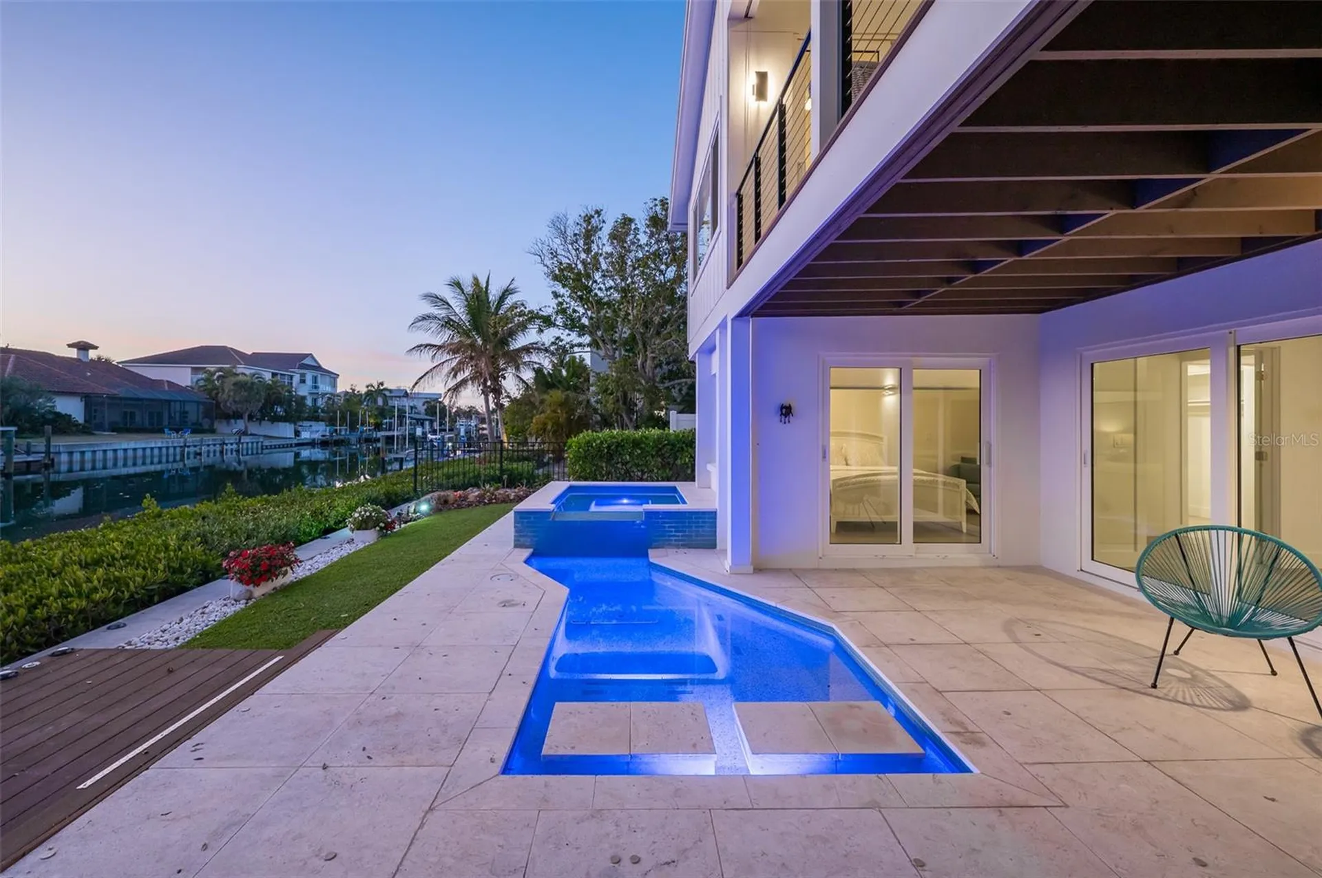 4938 Commonwealth Drive Sarasota FL 34242