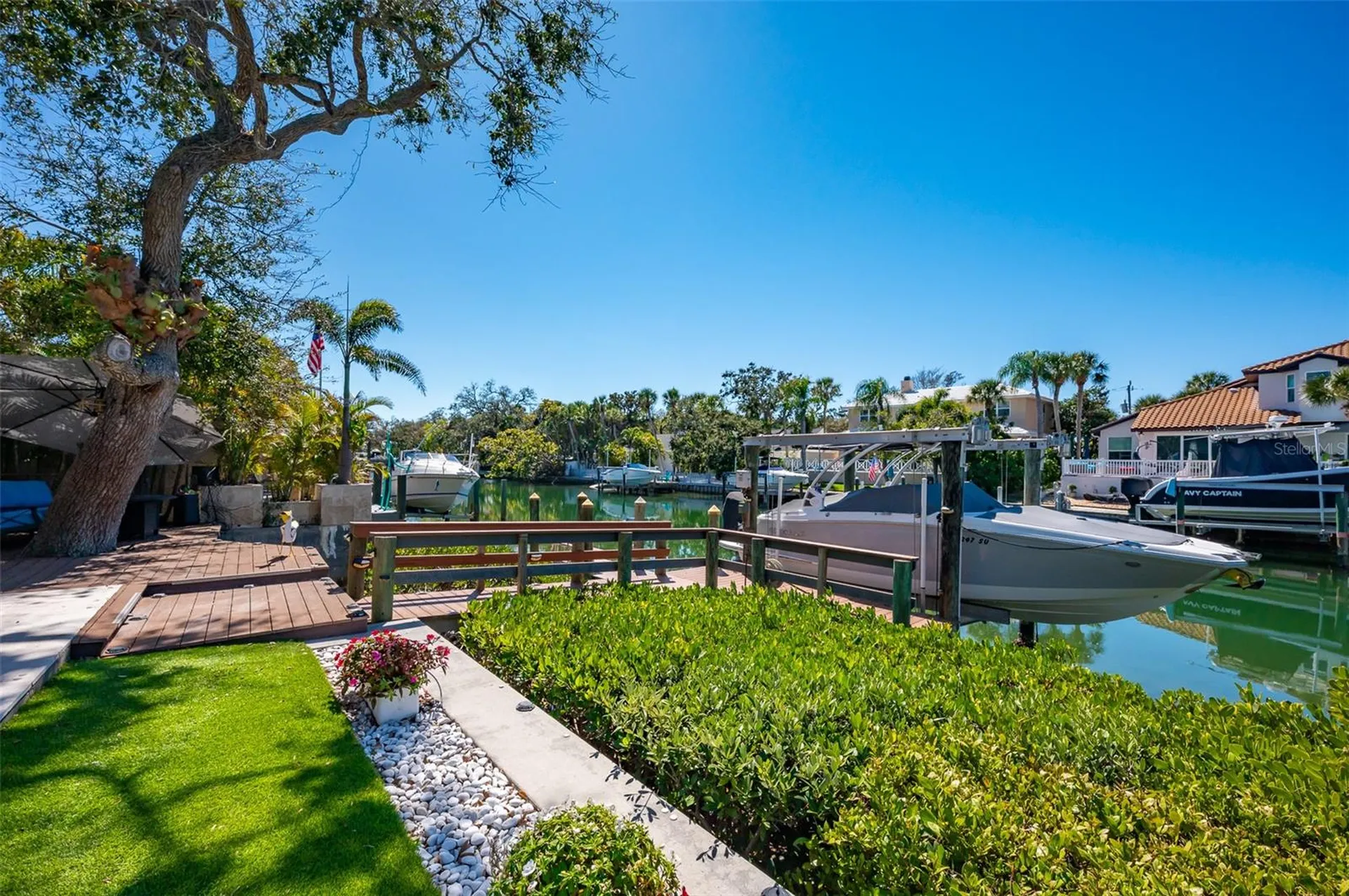 4938 Commonwealth Drive Sarasota FL 34242