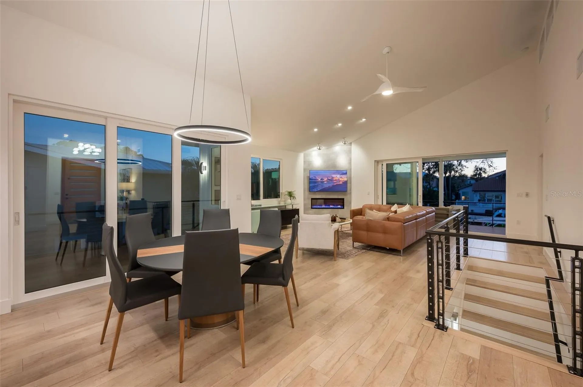 4938 Commonwealth Drive Sarasota FL 34242