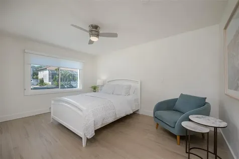 4938 Commonwealth Drive Sarasota FL 34242