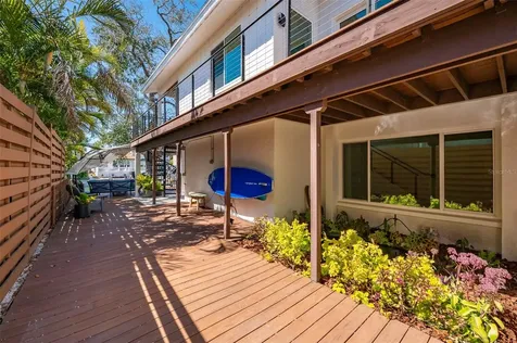 4938 Commonwealth Drive Sarasota FL 34242