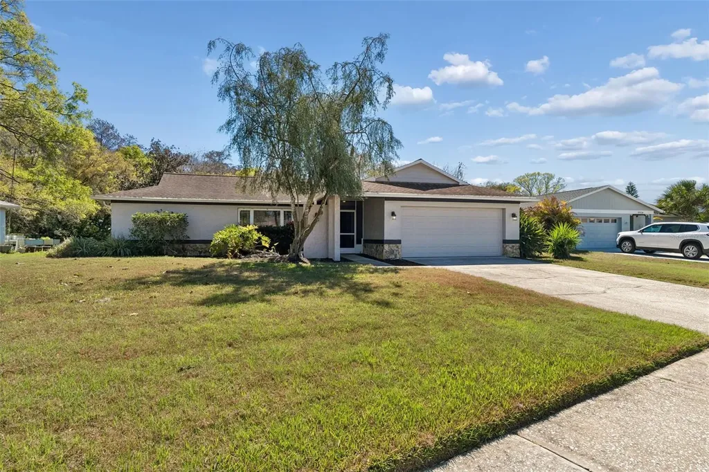 9930 Nicklaus Drive New Port Richey FL 34655