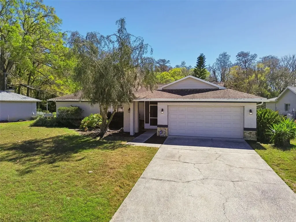 9930 Nicklaus Drive New Port Richey FL 34655