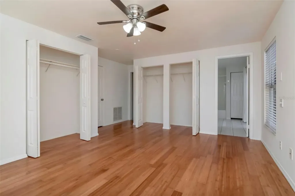 3305 56th Avenue N St Petersburg FL 33714