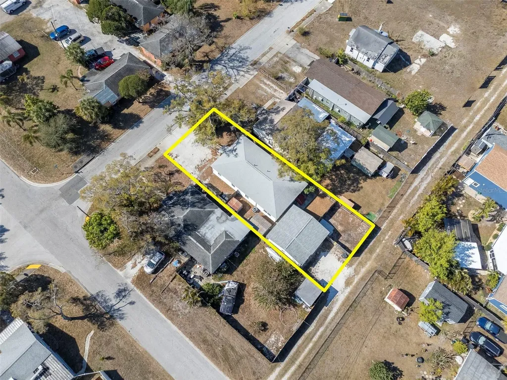 3305 56th Avenue N St Petersburg FL 33714
