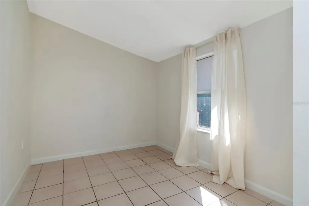 3305 56th Avenue N St Petersburg FL 33714