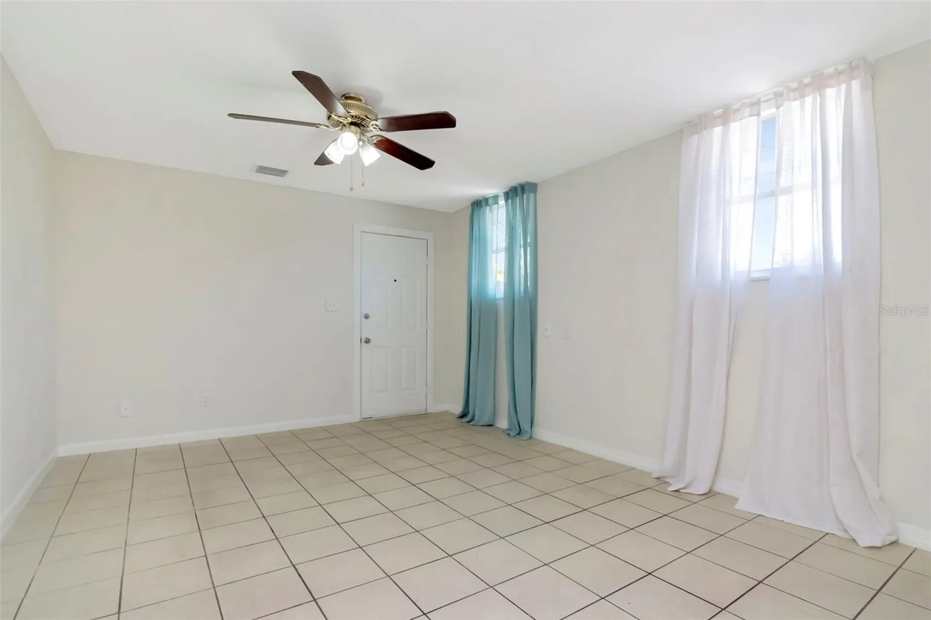 3305 56th Avenue N St Petersburg FL 33714