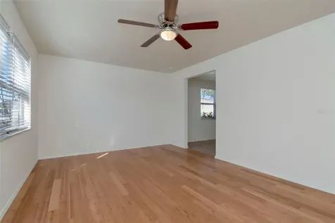 3305 56th Avenue N St Petersburg FL 33714